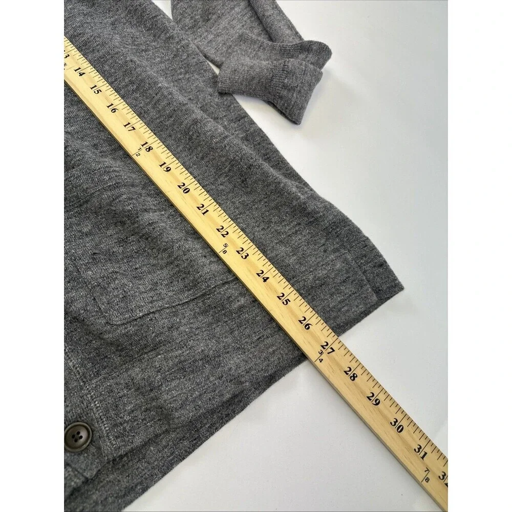 J Crew Boyfriend Cardigan Sweater Lightweight Gray Button V-Neck Patch Pockets L
